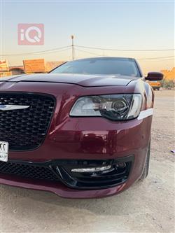 کرایسلەر 300